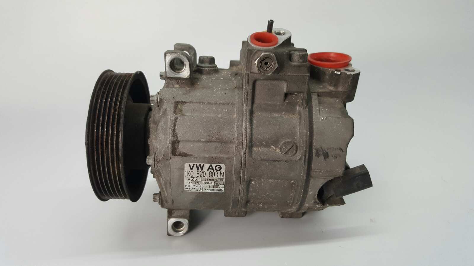 thumbnail image 2 of Green A/C Compressor & Clutch For Audi A3 2.0 (2004-11) & Quattro (2010-13) – OE 1K0820803G 2 of 6