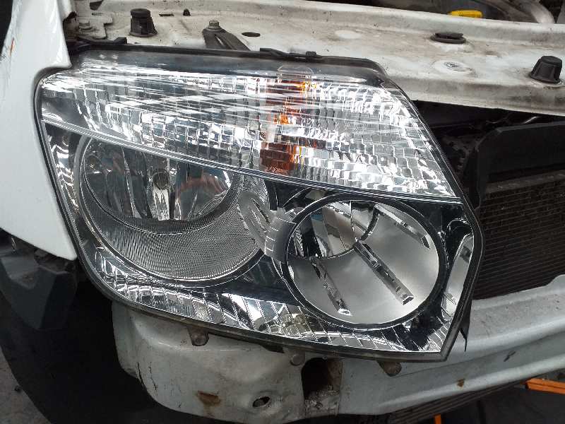 Right Headlight DACIA DUSTER (HS_) 1.6 16V 260602191R BParts
