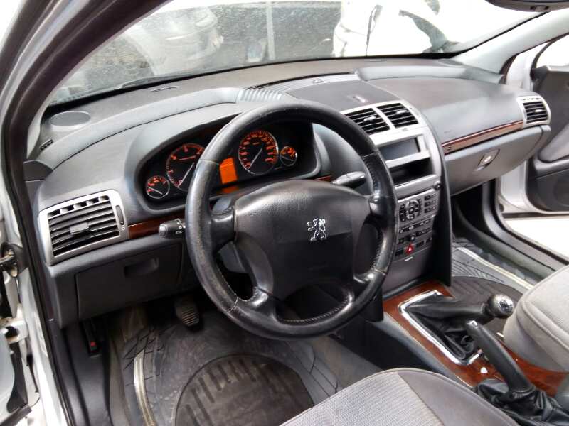 Tableau de bord PEUGEOT 407 (6D_) 2.0 HDi 135 (6DRHRH, 6DRHRE, 6DRHRG, 6DRHRJ) 232627 BParts