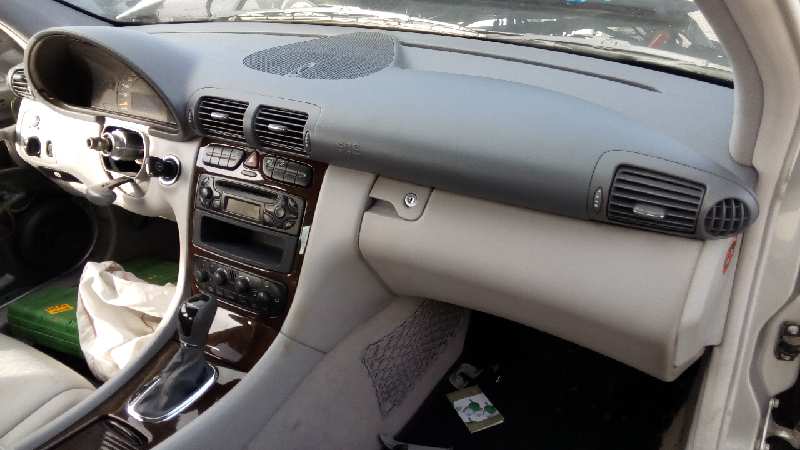 Dashboard Mercedes Benz C Class W203 C 220 Cdi 203 006 B Parts