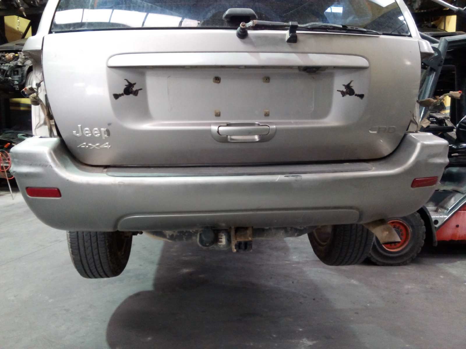 4,0 II 2 WJ, WG JEEP GRAND CHEROKEE STOSSSTANGE HINTEN 4,0 II 2 WJ, WG JEEP GRAND CHEROKEE STOSSSTANGE HINTEN