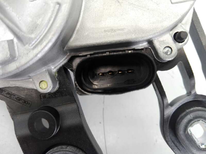 Rear wiper motor AUDI A3 Sportback (8VA, 8VF) 2.0 TDI 2513063 BParts