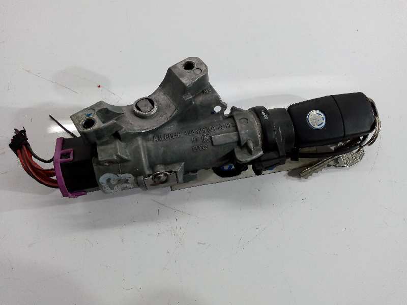 Polo vivo ignition switch Clearance