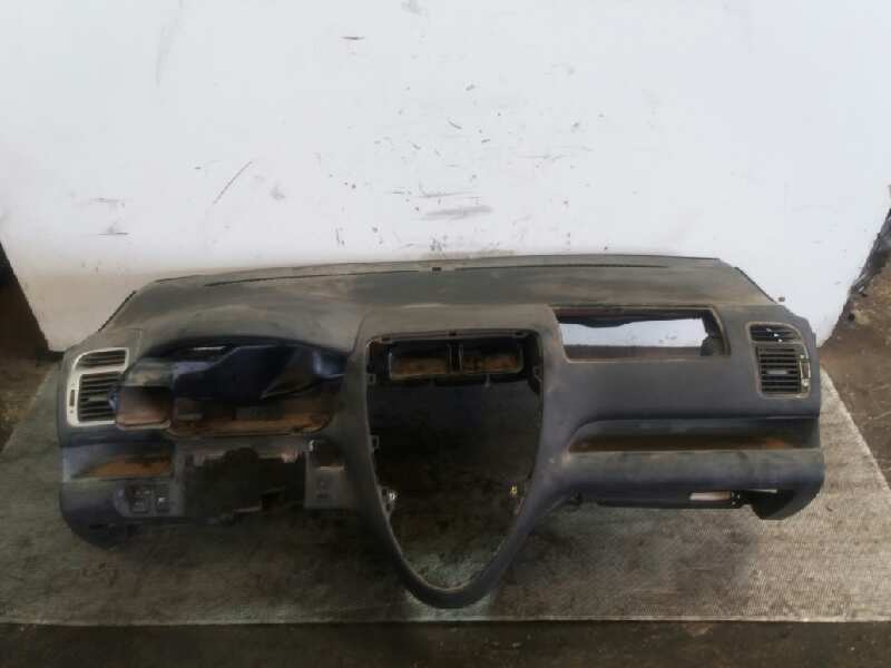 Dashboard HONDA CIVIC VII Hatchback (EU, EP, EV) 1.6 i (EP2)  B-Parts