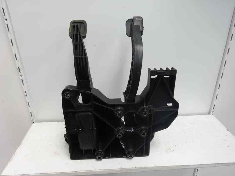 Clutch pedal FIAT DUCATO Van (250_) 115 Multijet 2,0 D 9745043 BParts