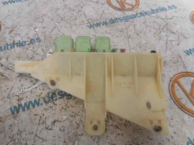 Fuse Box Bmw 5 E39 528 I 61368373700 V23134k59x312 8371884