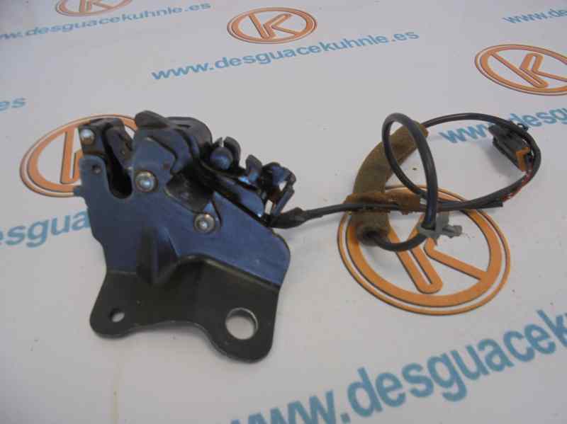 Tailgate lock NISSAN NP300 NAVARA (D40) 2.5 dCi 4WD 2476502 BParts