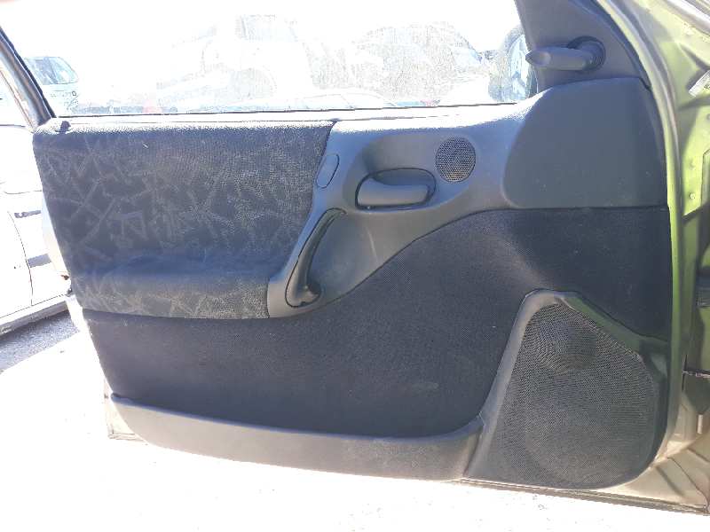 thumbnail interactive-video image 1 of LST Front Door Handle Bezel & Lever Set (Left & Right) – For Opel Vectra B 95-02 1 of 2