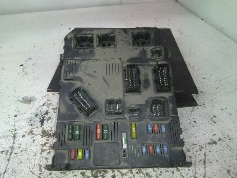Fuse Box PEUGEOT PARTNER Combispace (5F) BParts
