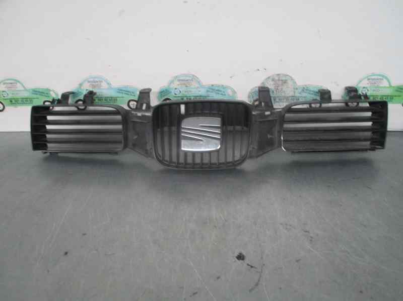 Front grille seat leon 1m1 1 6 16 v 4368028 b parts