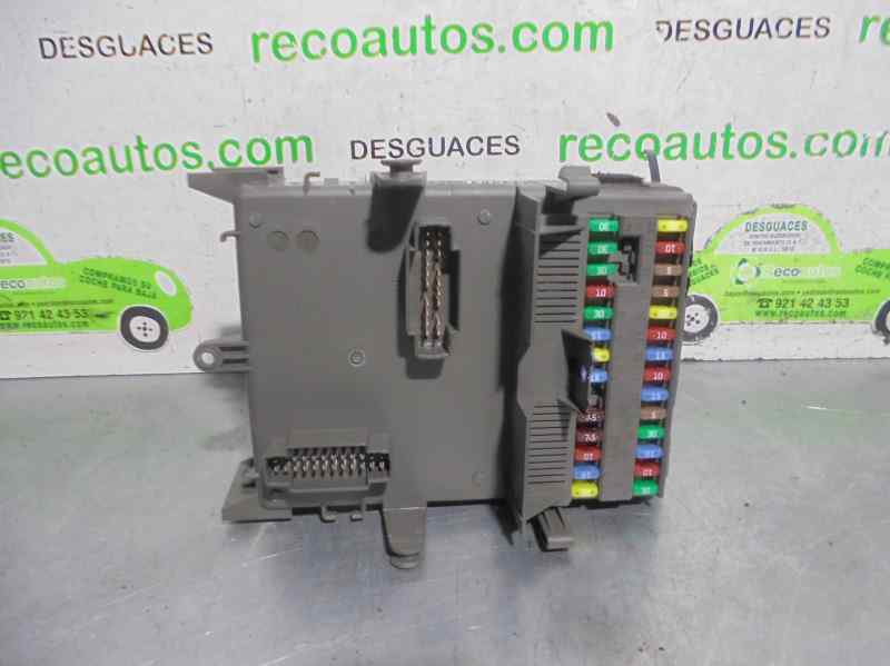 Boîte à Fusibles RENAULT ESPACE IV (JK0/1_) 3.0 dCi 8200371619 BParts Boîte à Fusibles RENAULT ESPACE IV (JK0/1_) 3.0 dCi 8200371619 BParts