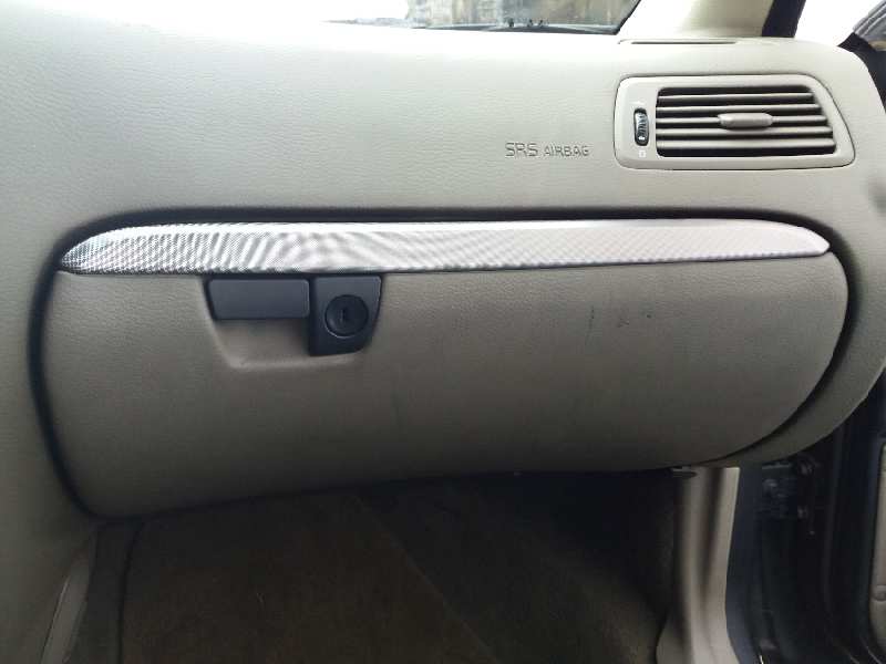 VOLVO V70 2000-2004 MK2 GLOVE BOX