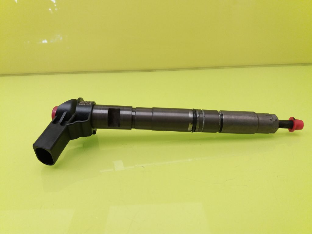 Injector AUDI A4 B8 (8K2) 2.0 TDI 03L130277 , 0445116 BParts