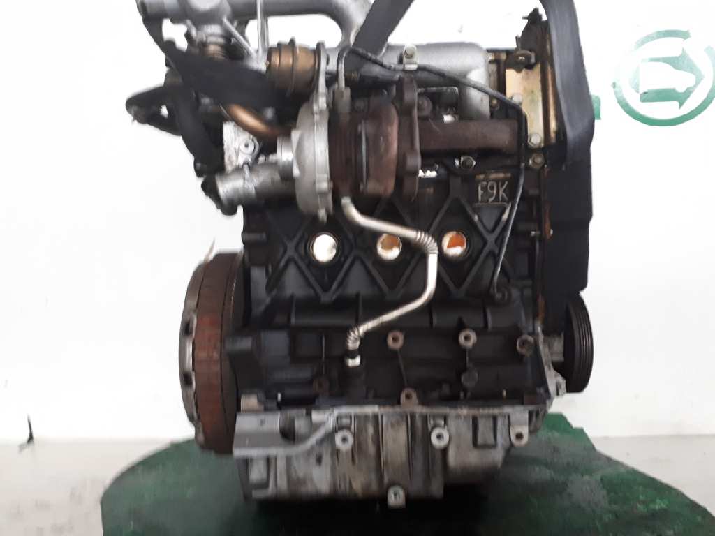 Réservoir lave-glace OPEL VIVARO A Van (X83) 1.9 DTI (F7) 15469723 | B Réservoir lave-glace OPEL VIVARO A Van (X83) 1.9 DTI (F7) 15469723 | B