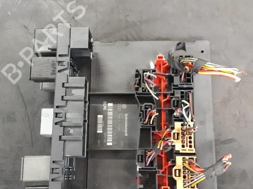 Fuse box VW PASSAT B6 (3C2) 2.0 TDI 16V | BP16679472E1 