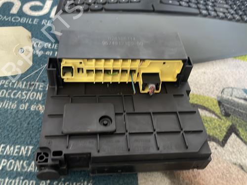 Used Fuse box CITROËN DS4 (NX_) 2.0 HDi / BlueHDi 135 (136 hp) 27618190