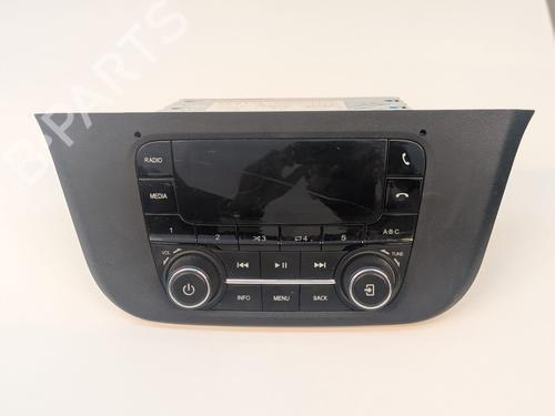 Used Radio IVECO DAILY VI Van 33S16, 35S16, 35C16, 38S16, 40C16, 42S16, 50C16 (156 hp) 26587