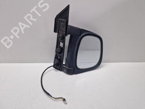 Używane Lusterko boczne prawe HYUNDAI H-1 Van (A1) 2.5 CRDi (140 hp) 16568638