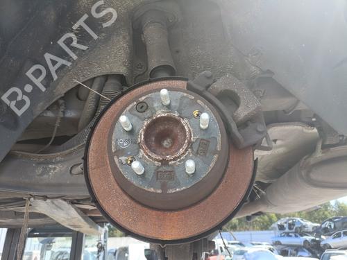 Used Left rear steering knuckle HYUNDAI ix35 (LM, EL, ELH) [2009-2016]  27973359