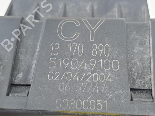 Fuse box OPEL VECTRA C Estate (Z02) 1.9 CDTI (F35) | BP27460921E1 
