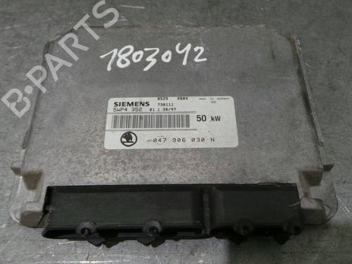 Used Engine control unit (ECU) SKODA FELICIA I Estate (6U5) 1.3 (68 hp) 2283859