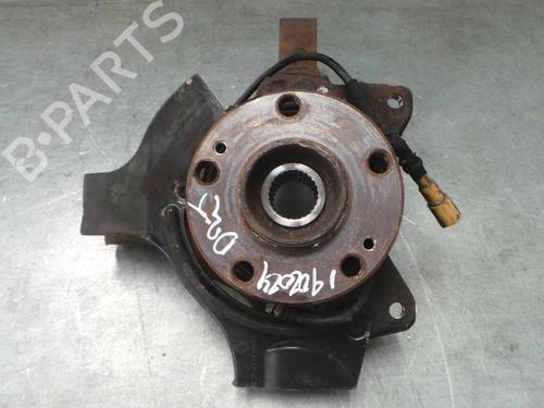 Used Right front steering knuckle RENAULT ESPACE III (JE0_) 2.2 12V TD (JE0E, JE0H, JE0P) (113 hp) 4020074