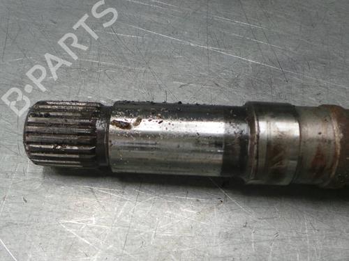 Right front driveshaft PEUGEOT 206 Hatchback (2A/C) 1.4 HDi eco 70 | BP318639M39