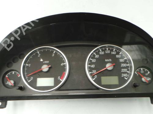 Instrument cluster FORD MONDEO III (B5Y) 2.0 TDCi 2S7F10849SC
