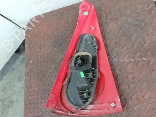 Left taillight PEUGEOT 107 (PM_, PN_) 1.0 | BP1005887C34 