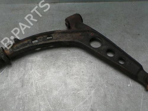 Used Right front suspension arm FIAT SEICENTO / 600 (187_) 0.9 (187AXA, 187AXA1A) (39 hp) 308913