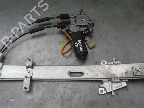Rudehejsemekanisme venstre bagtil KIA SEPHIA (FA) 1.5 i (80 hp) 4397057