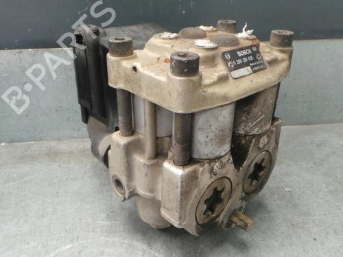 Used ABS pump NISSAN PRIMERA (P10) 2.0 GT (150 hp) 2814349