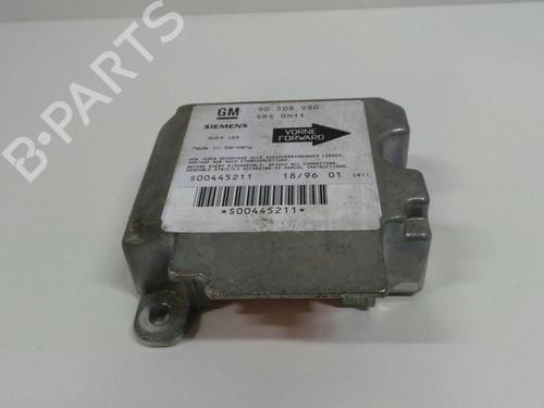 Used ECU airbags OPEL VECTRA B Hatchback (J96) 1.7 TD (F68) (82 hp) 4599180