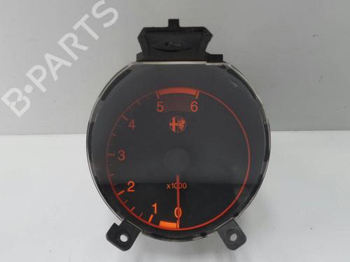 Compteur de vitesse ALFA ROMEO 156 (932_) 1.9 JTD (932B2) (105 hp) 1584892