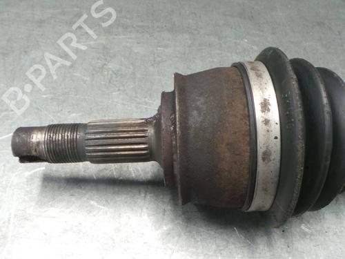 Antriebswelle links vorne FIAT PUNTO (188_) 1.2 Bifuel | BP2428399M38 