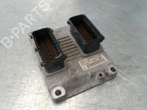 Used Engine control unit (ECU) FIAT PUNTO (188_) 1.2 16V 80 (188.233, .235, .253, .255, .333, .353, .639,... (80 hp) 20015