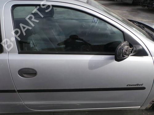 Puerta delantera derecha OPEL CORSA C (X01) 1.0 (F08, F68) (58 hp) 4463083