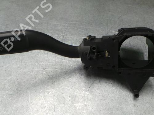Used Steering column stalk AUDI A4 B6 (8E2) 1.9 TDI (130 hp) 2841496