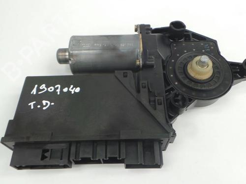 Vindusheismekanisme høyre bak AUDI A4 B6 Avant (8E5) 1.9 TDI (130 hp) 4074647