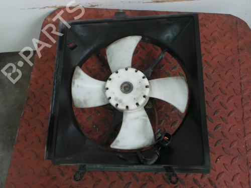 Koelventilatormotor MITSUBISHI CARISMA Saloon (DA_) 1.9 TD (DA4A) (90 hp) 2442089