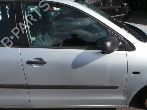 Used Right front door VW POLO IV (9N_, 9A_) 1.2 12V (64 hp) 3434683