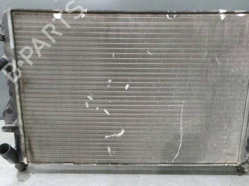 Radiateur à eau RENAULT MEGANE I (BA0/1_) 1.9 dCi (BA05, BA1F) (102 hp) 2283847