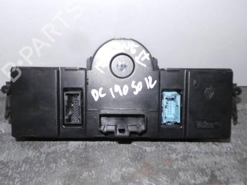 Climate control RENAULT MEGANE II (BM0/1_, CM0/1_) 1.9 dCi (BM0G, CM0G) | BP3205653I5 