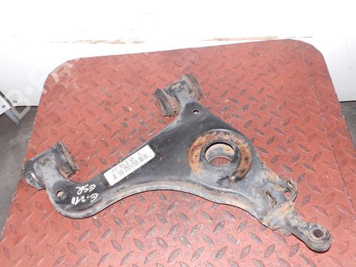 Used Left front suspension arm MERCEDES-BENZ E-CLASS (W210) E 200 CDI (210.007) (116 hp) 2433327