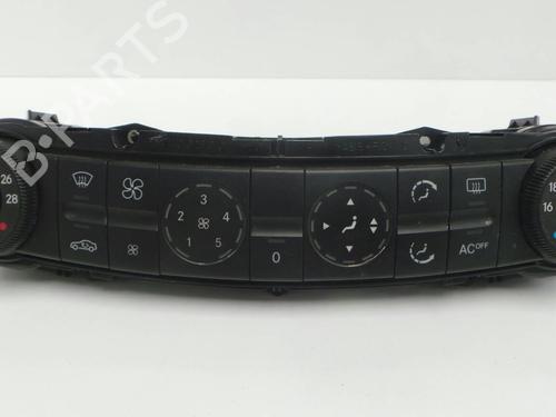 AC Styreenhet / Manøvreringsenhet MERCEDES-BENZ E-CLASS (W211) E 320 CDI (211.026) (204 hp) 4226049