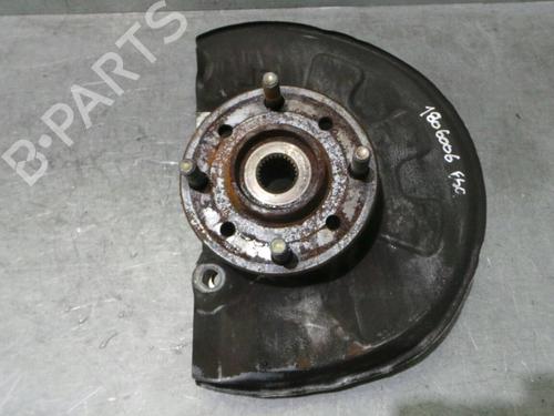 Used Left front steering knuckle VOLVO S40 I (644) 1.9 DI (115 hp) 2276592