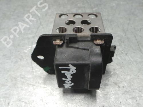 Elektronische module RENAULT CLIO III (BR0/1, CR0/1) 1.2 16V (BR02, BR0J, BR11, CR02, CR0J, CR11) (75 hp) 3147577