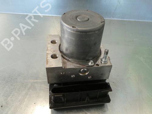 Used ABS pump TOYOTA AYGO (_B1_) 1.0 (KGB10_, KGB10R) (68 hp) 13366