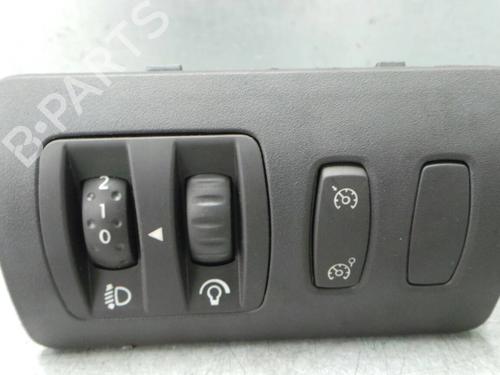 Used Steering column stalk RENAULT CLIO III Grandtour (KR0/1_) 1.5 dCi (KR0F) (86 hp) 1185730
