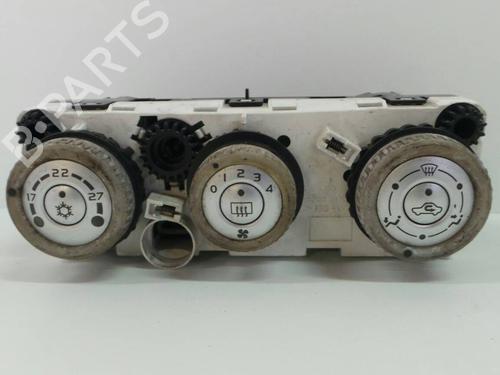 AC Styreenhet / Manøvreringsenhet MITSUBISHI COLT VI (Z3_A, Z2_A) 1.3 (Z21A) (95 hp) 4619937